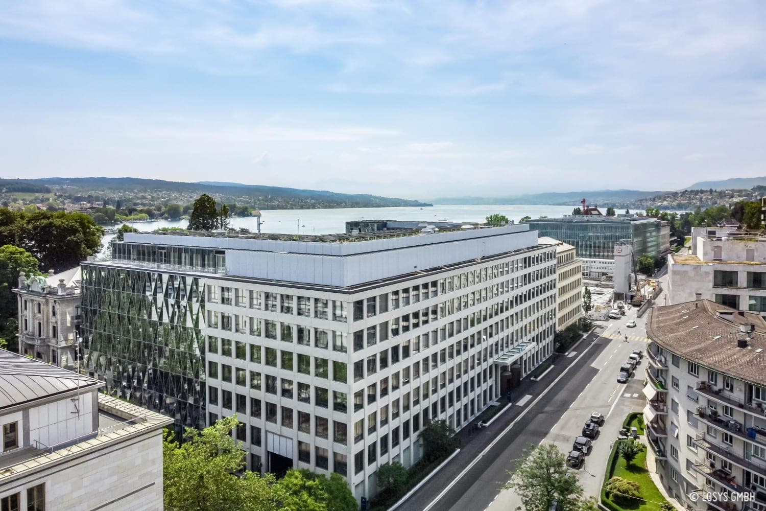 Konzernhauptsitz der Zürich Versicherung, Bild 2