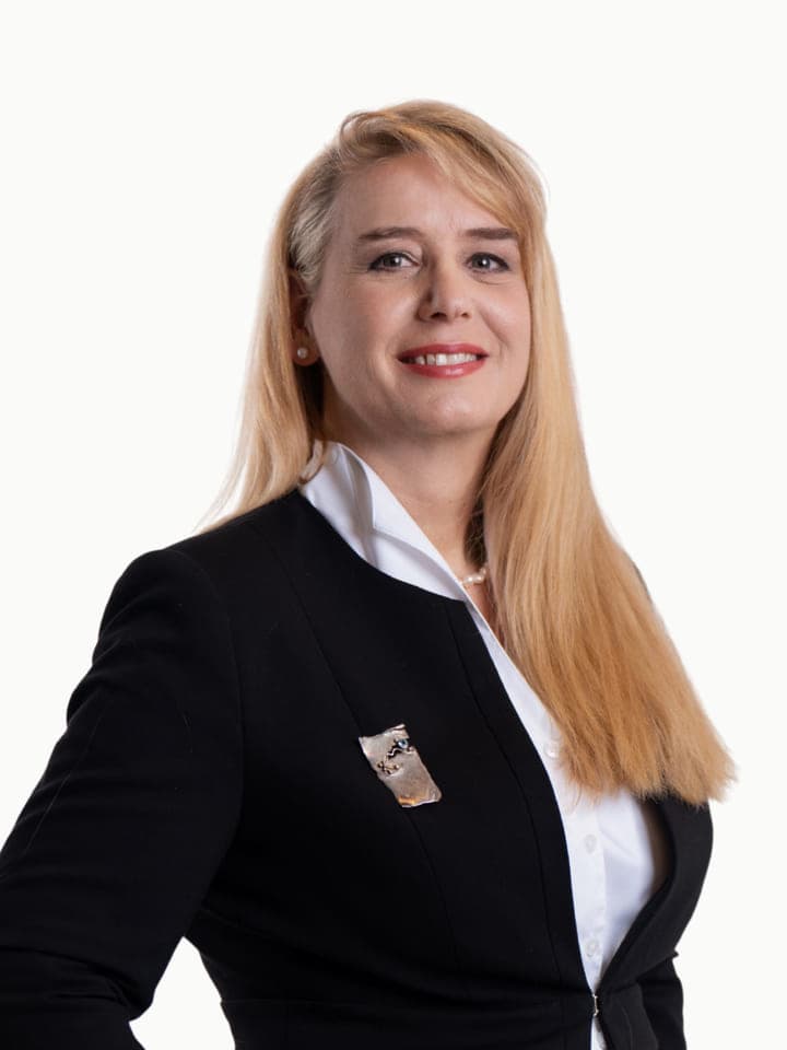 Monika Kuhn